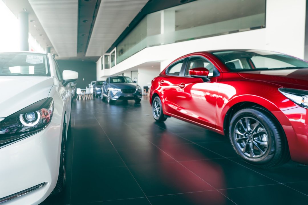 Cómo una empresa automotriz líder en México automatizó su gestión de leads y homologó datos entre CRMs con asTech
